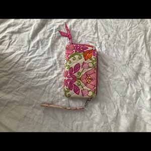 Vera Bradley wallet. Used but in good condition.